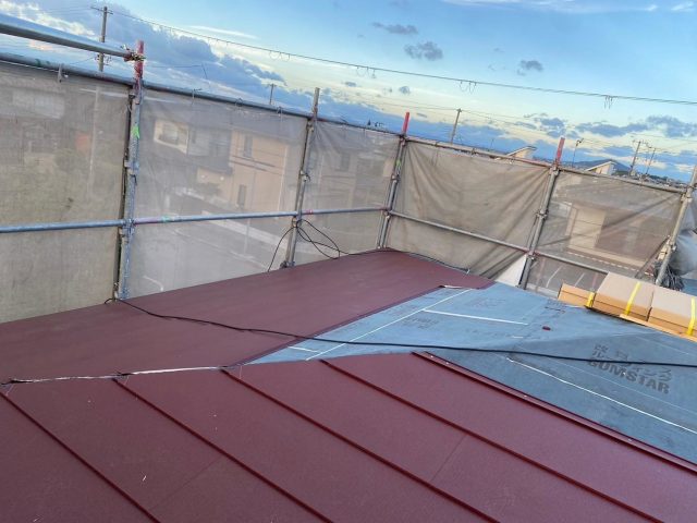 高砂市で葺き替え工事におけるシルキーG2施工